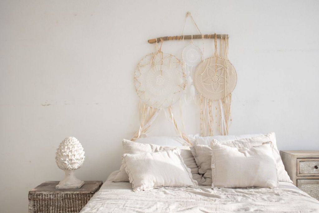 Boho Tarzı Yatak Odası Dekorasyonu Bali Decor